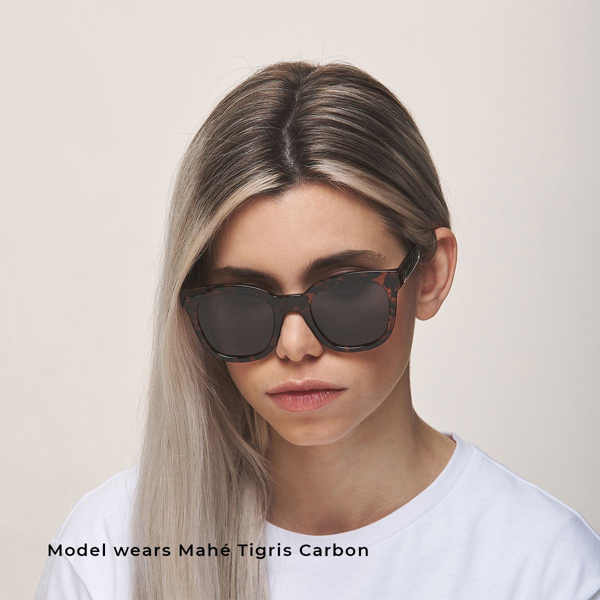 Mahé Dark Green Grey